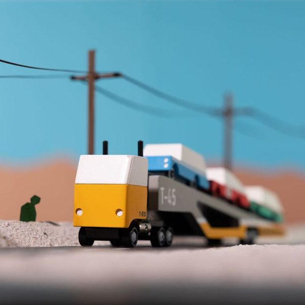 0eb5a3b5-48c8-49e4-b612-13697acb6bb3_720x-1