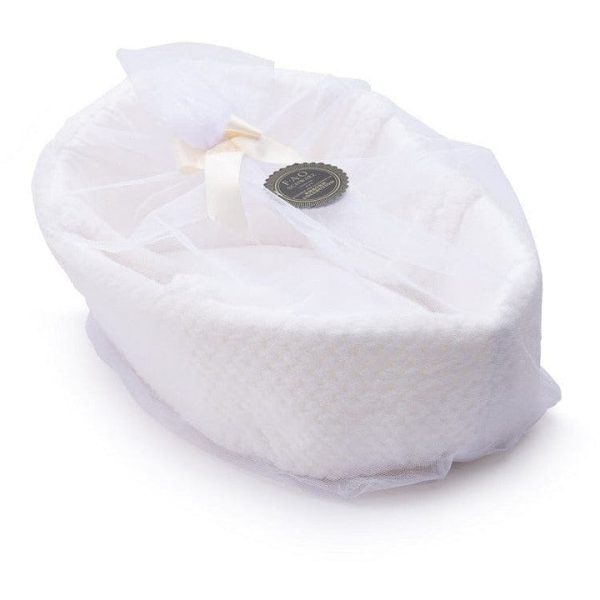 fao-schwarz-my-fao-doll-my-fao-doll-white-carrier-32558533607511_720x-6