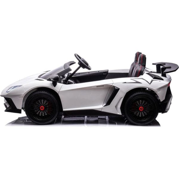 freddo-outdoor-24v-lamborghini-aventador-2-seater-ride-on-car-for-kids-white-32137695985751_720x