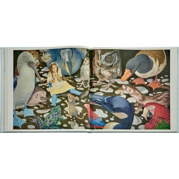 graphic-image-books-alice-s-adventures-in-wonderland-book-in-ice-bonded-leather-32340337328215_720x-4