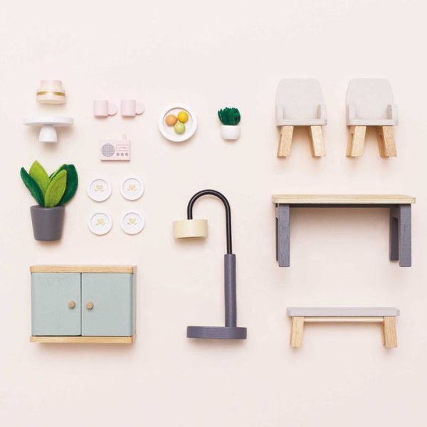 le-toy-van-dolls-wooden-dolls-house-18-piece-dining-room-set-32562598314071_720x-1