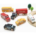 le-toy-van-preschool-new-york-wood-toy-car-set-7-piece-31487189614679_720x-4