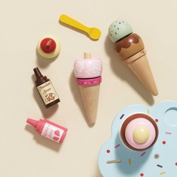 le-toy-van-preschool-wooden-ice-cream-stand-toppings-1153095558_720x-6