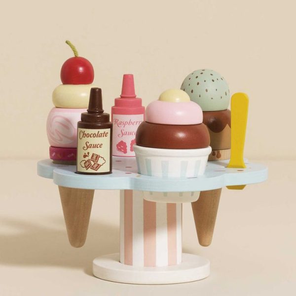 le-toy-van-preschool-wooden-ice-cream-stand-toppings-1153095560_720x-1