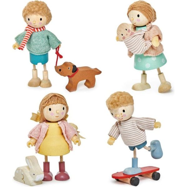 tender-leaf-toys-preschool-the-goodwood-family-wooden-dolls-32422991790167_720x