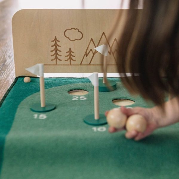 wonder-wise-preschool-keen-putting-green-30541865484375_720x-3