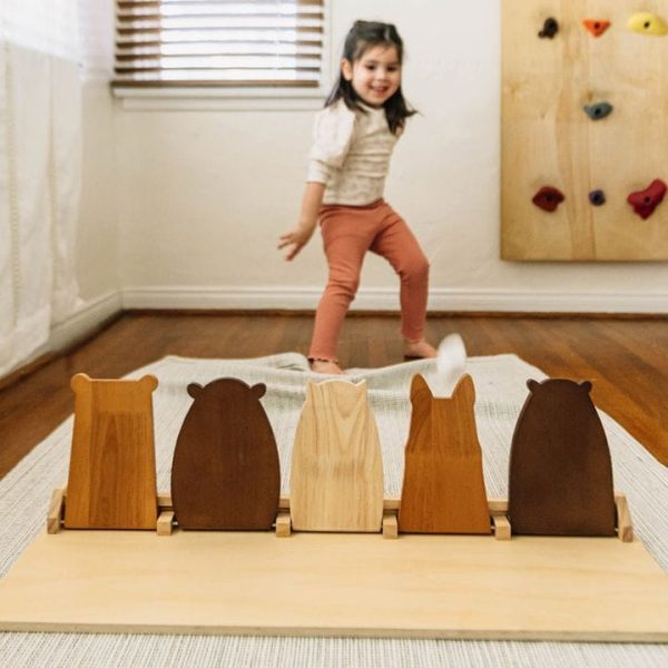 wonder-wise-preschool-zoo-crew-bean-bag-toss-31454235131991_720x-1