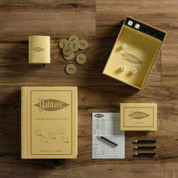 ws-game-company-games-yahtzee-vintage-bookshelf-edition-28874162470999_720x-6